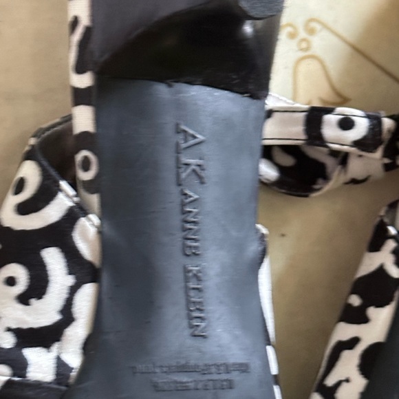 Ann Klein sling back - Picture 4 of 4